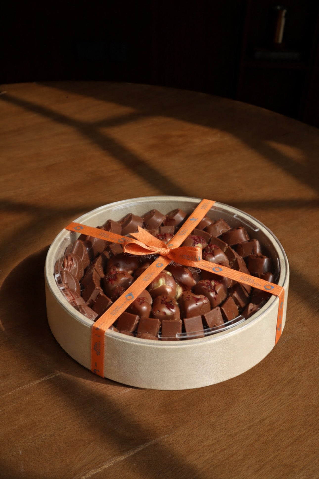 Pralines Nuts & Dried Fruits - Mini Circle Tray