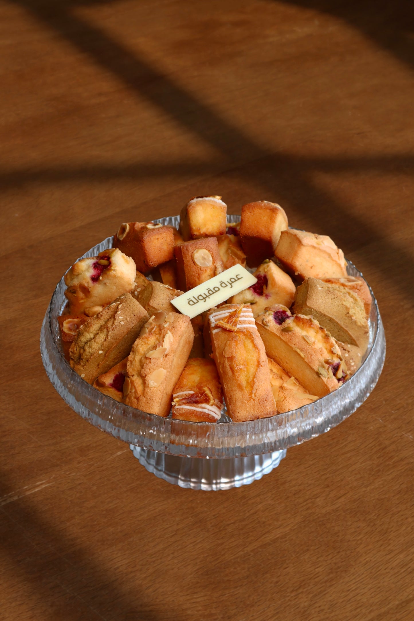 Financier Stand
