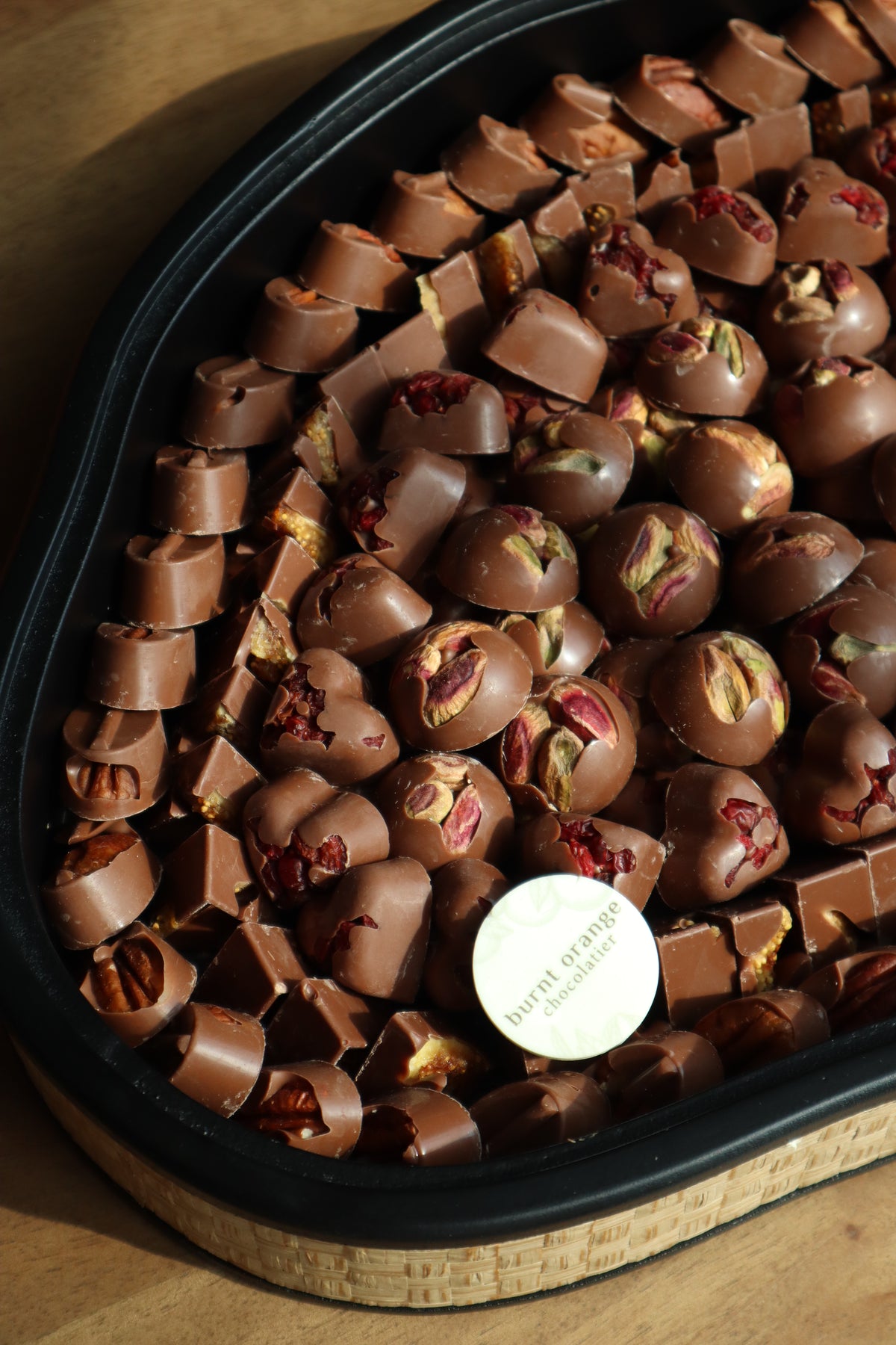 Rattan Praline Nuts & Dried Fruits