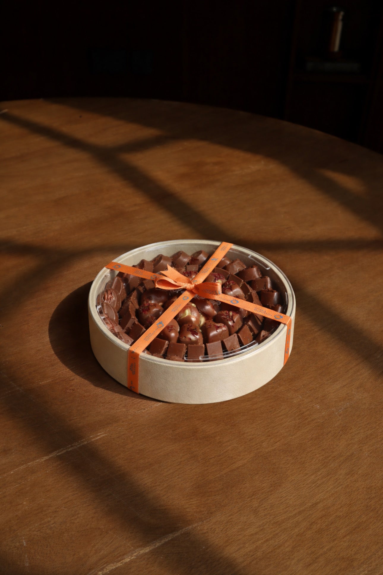 Pralines Nuts & Dried Fruits - Mini Circle Tray